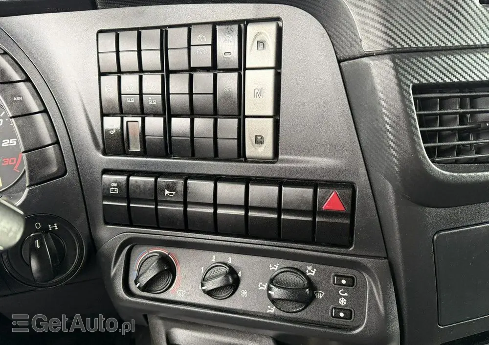 IVECO STRALIS 260S40 E6 Chłodnia Mroźnia Agregat THERMO KING T-1000R 