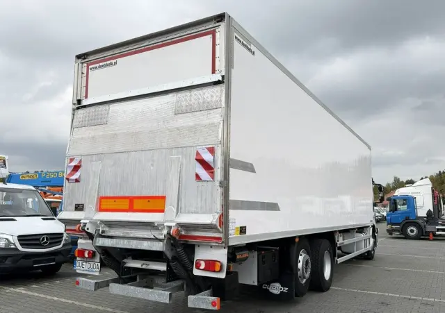 IVECO STRALIS 260S40 E6 Chłodnia Mroźnia Agregat THERMO KING T-1000R 