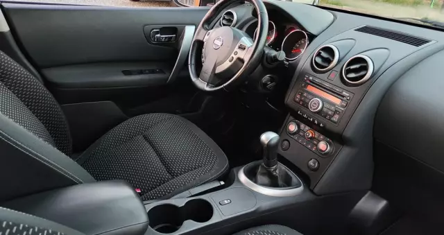 NISSAN Qashqai 1.6 I-Way