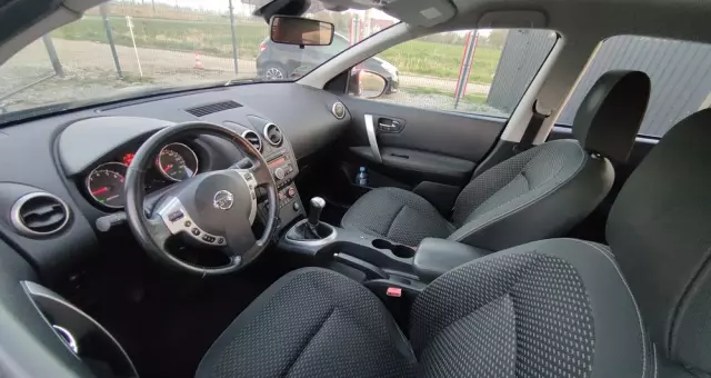 NISSAN Qashqai 1.6 I-Way