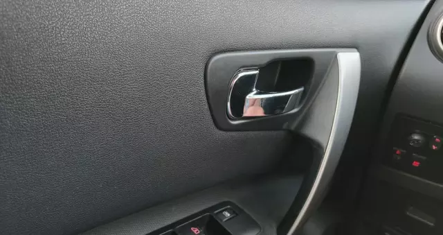 NISSAN Qashqai 1.6 I-Way