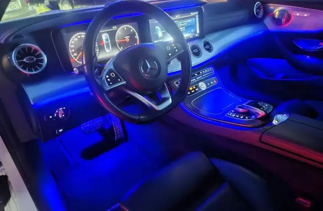 MERCEDES-BENZ Klasa E 