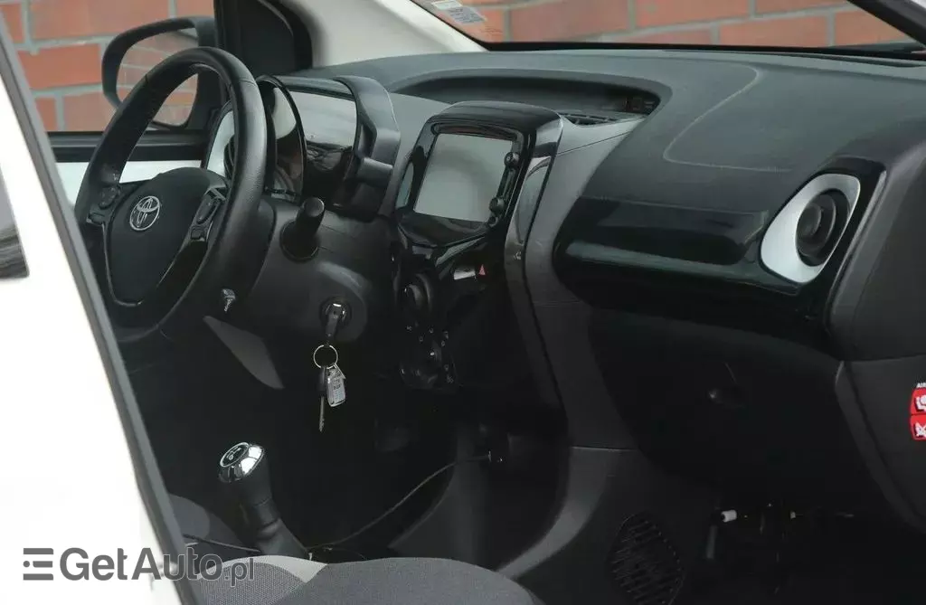 TOYOTA Aygo 