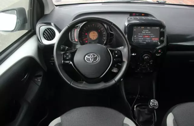 TOYOTA Aygo 