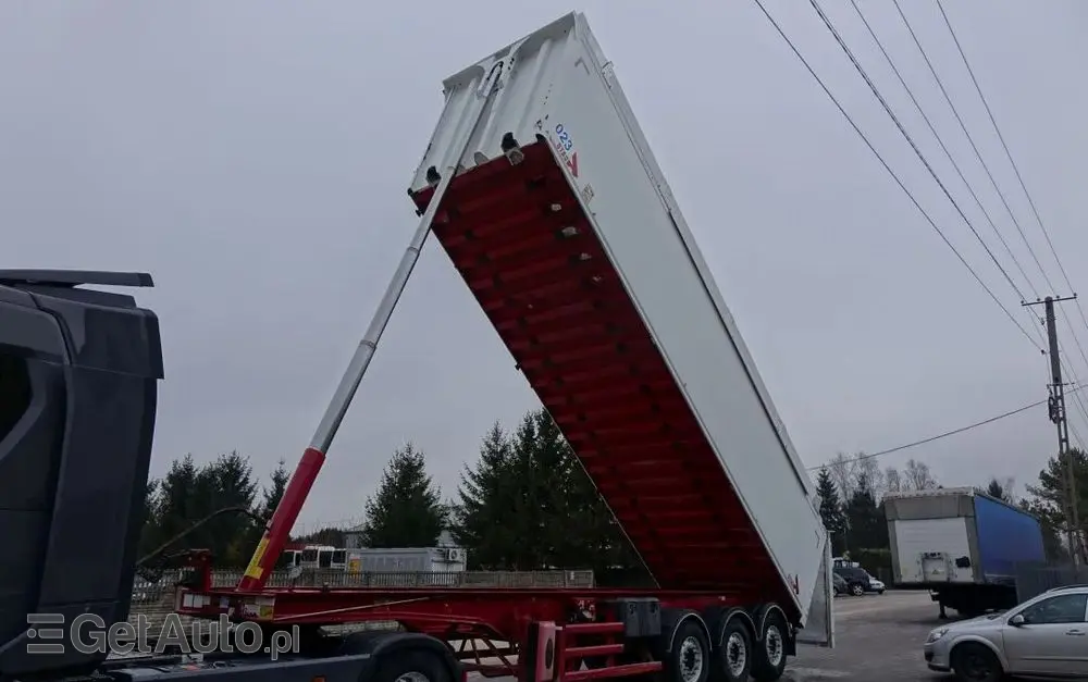 STAS WYWROTKA / S300CX / 44m3 / Z NADSTAWKAMI 52 m3 / ALUMINIOWA / OSIE MERCEDES / OŚ PODNOSZONA / KLAPO-DRZWI / ALUMINIOWE FELGI 