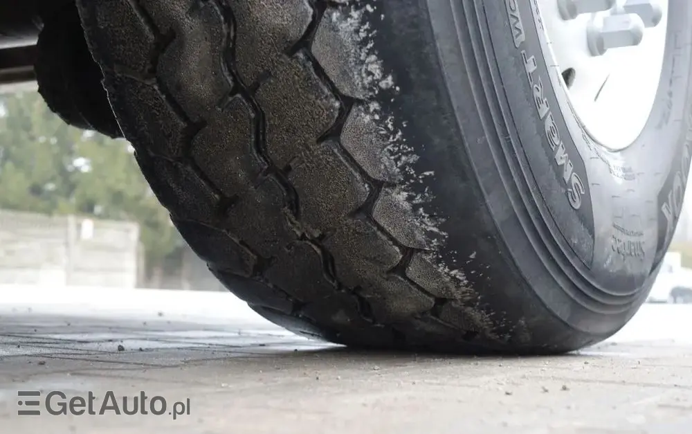 STAS WYWROTKA / S300CX / 44m3 / Z NADSTAWKAMI 52 m3 / ALUMINIOWA / OSIE MERCEDES / OŚ PODNOSZONA / KLAPO-DRZWI / ALUMINIOWE FELGI 