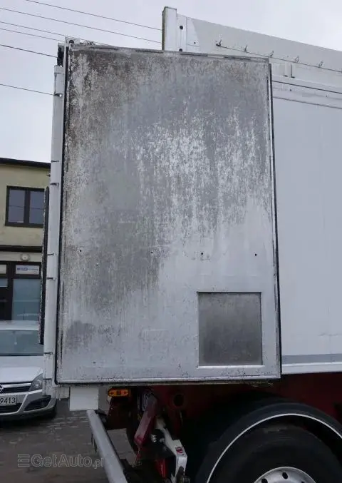 STAS WYWROTKA / S300CX / 44m3 / Z NADSTAWKAMI 52 m3 / ALUMINIOWA / OSIE MERCEDES / OŚ PODNOSZONA / KLAPO-DRZWI / ALUMINIOWE FELGI 