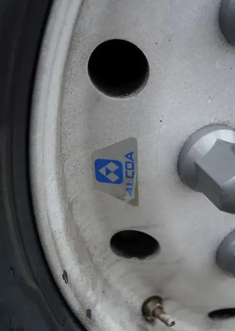 STAS WYWROTKA / S300CX / 44m3 / Z NADSTAWKAMI 52 m3 / ALUMINIOWA / OSIE MERCEDES / OŚ PODNOSZONA / KLAPO-DRZWI / ALUMINIOWE FELGI 