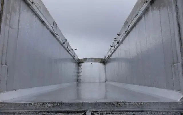 STAS WYWROTKA / S300CX / 44m3 / Z NADSTAWKAMI 52 m3 / ALUMINIOWA / OSIE MERCEDES / OŚ PODNOSZONA / KLAPO-DRZWI / ALUMINIOWE FELGI 