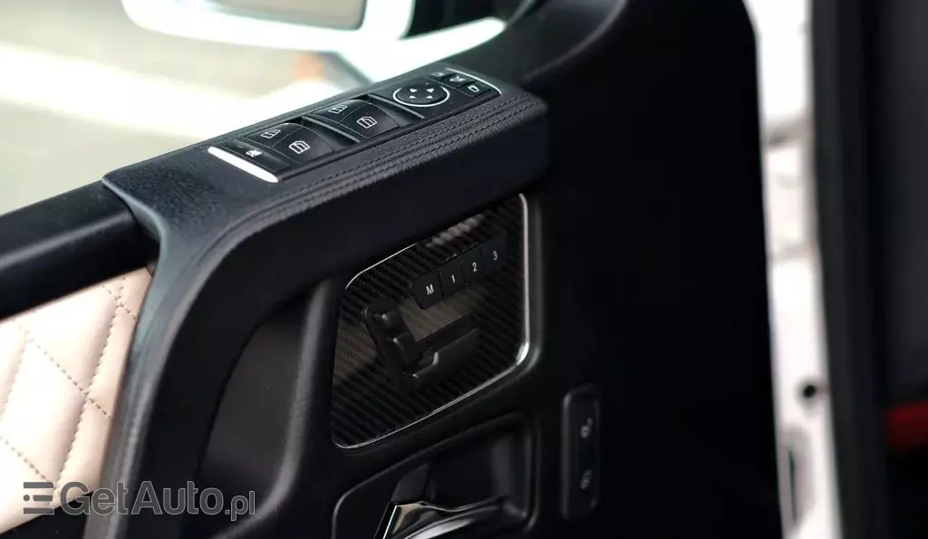 MERCEDES-BENZ Klasa G 