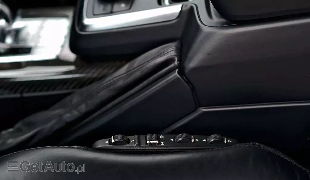 MERCEDES-BENZ Klasa G 