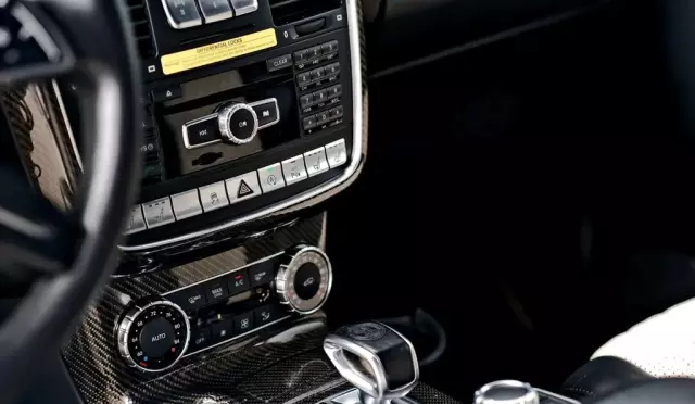 MERCEDES-BENZ Klasa G 