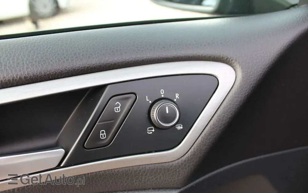 VOLKSWAGEN Golf 1.4 TSI BlueMotion Technology DSG Highline