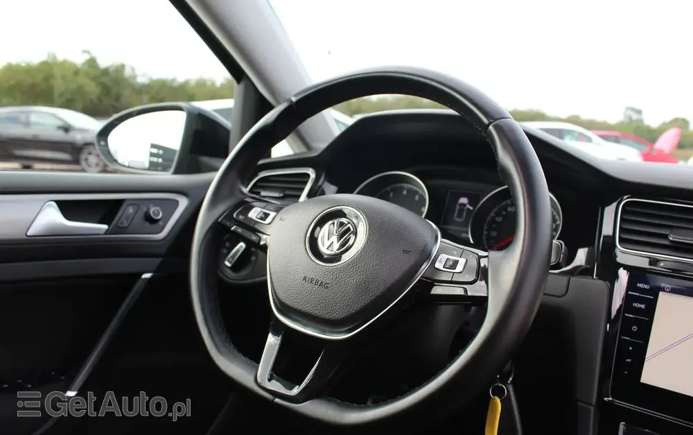 VOLKSWAGEN Golf 1.4 TSI BlueMotion Technology DSG Highline