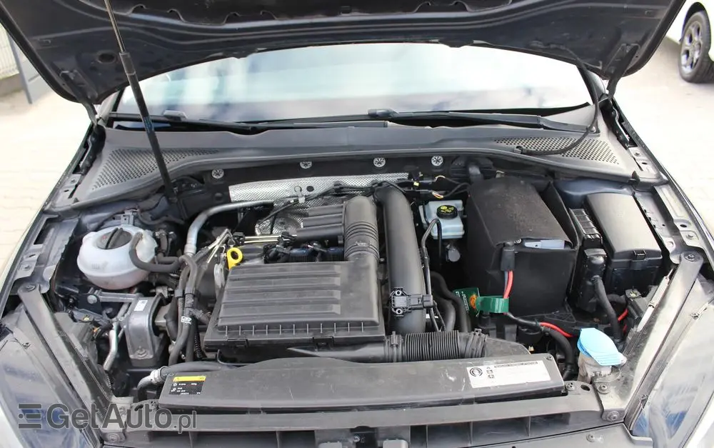 VOLKSWAGEN Golf 1.4 TSI BlueMotion Technology DSG Highline