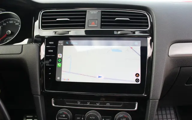 VOLKSWAGEN Golf 1.4 TSI BlueMotion Technology DSG Highline