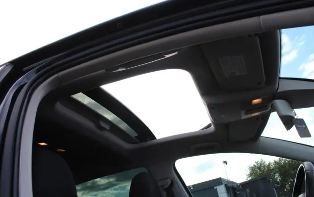 VOLKSWAGEN Golf 1.4 TSI BlueMotion Technology DSG Highline