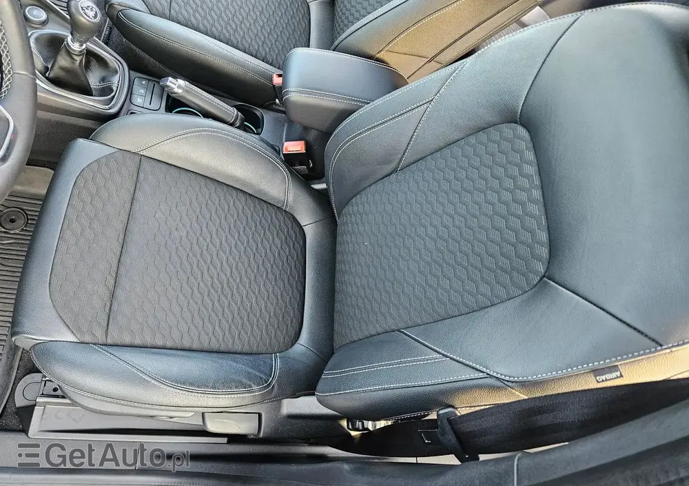 FORD Puma 1.0 EcoBoost Titanium