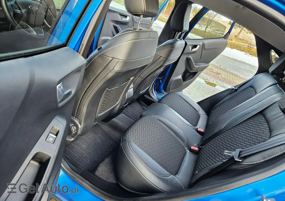 FORD Puma 1.0 EcoBoost Titanium