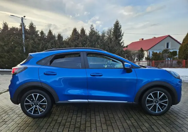 FORD Puma 1.0 EcoBoost Titanium