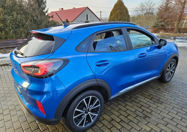 FORD Puma 1.0 EcoBoost Titanium