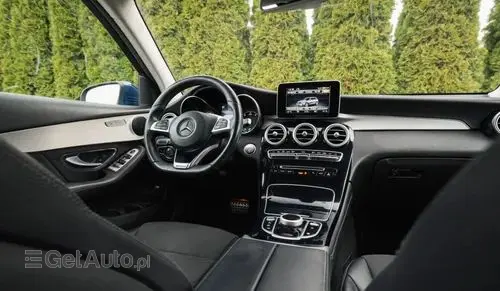 MERCEDES-BENZ GLC 