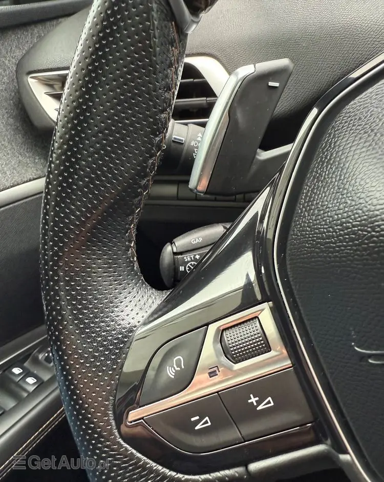 PEUGEOT 3008 1.6 THP Crossway S&S EAT6
