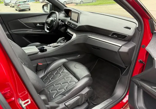 PEUGEOT 3008 1.6 THP Crossway S&S EAT6