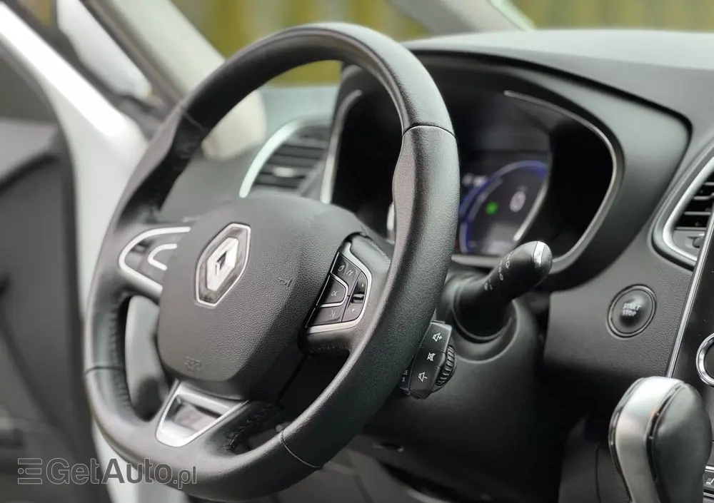 RENAULT Scenic 1.3 TCe Energy Zen EDC