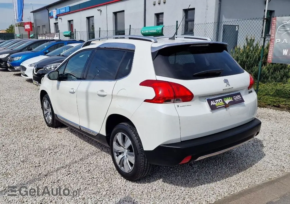 PEUGEOT 2008 