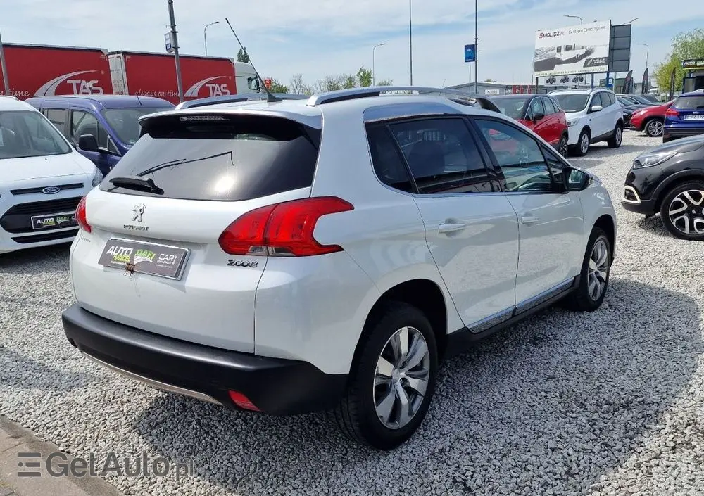 PEUGEOT 2008 