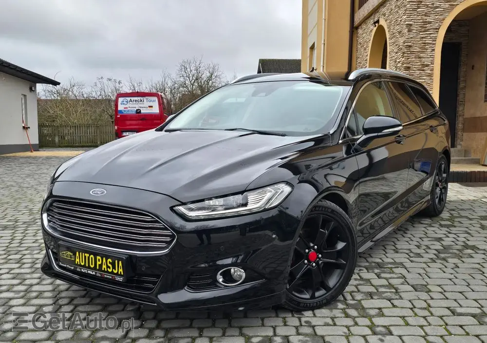 FORD Mondeo 2.0 EcoBoost Titanium S