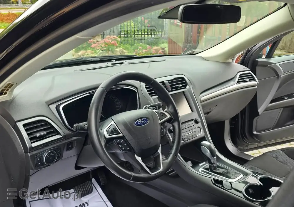 FORD Mondeo 2.0 EcoBoost Titanium S