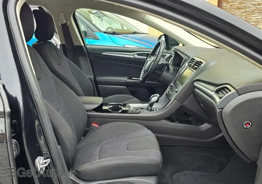 FORD Mondeo 2.0 EcoBoost Titanium S