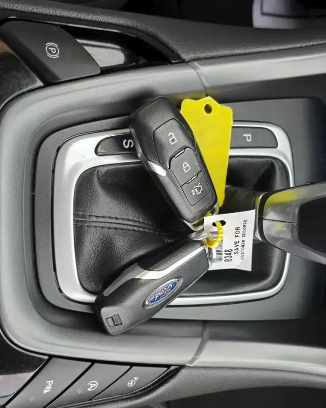 FORD Mondeo 2.0 EcoBoost Titanium S