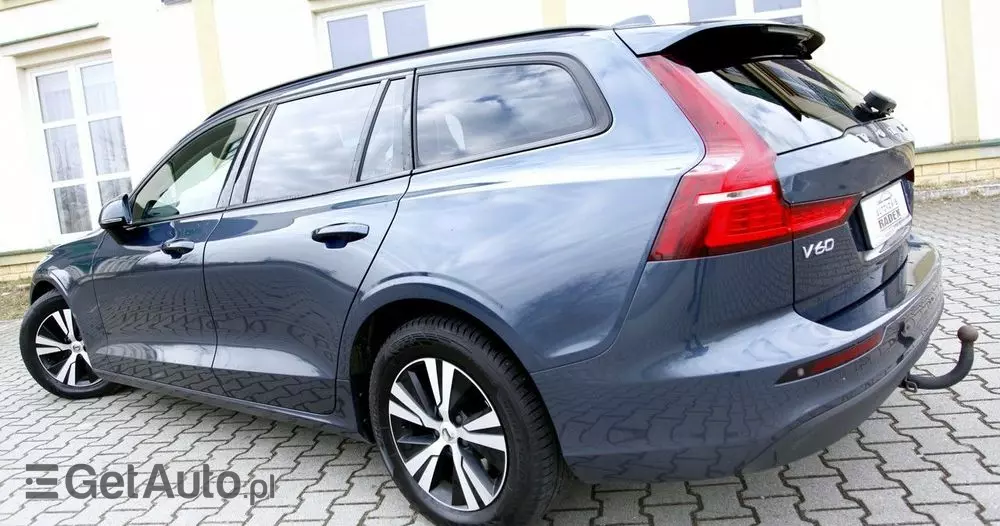 VOLVO V60 D3 Drive-E Momentum