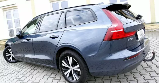 VOLVO V60 D3 Drive-E Momentum