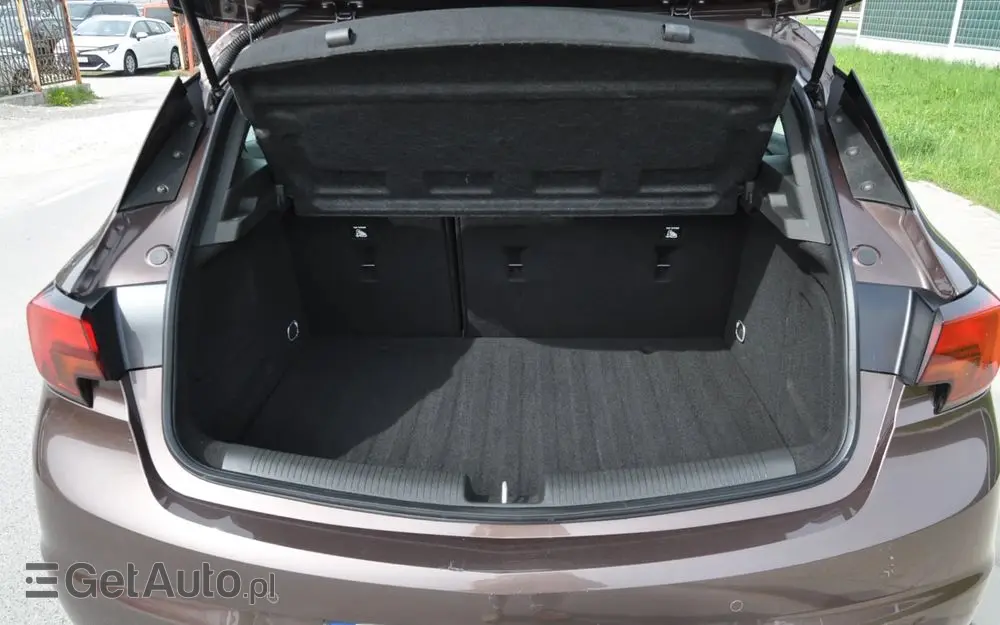 OPEL Astra 1.4 T Enjoy