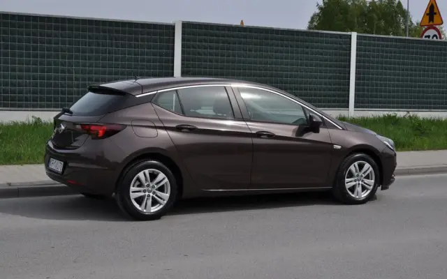 OPEL Astra 1.4 T Enjoy