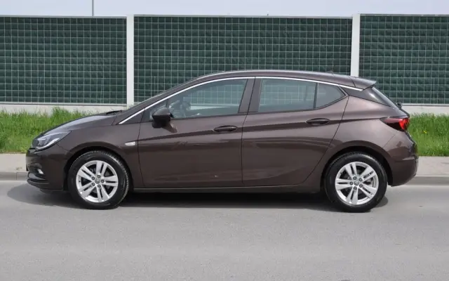 OPEL Astra 1.4 T Enjoy