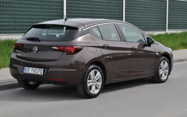 OPEL Astra 1.4 T Enjoy
