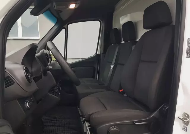 MERCEDES-BENZ Sprinter KONTENER 8EP 4,13x2,17x2,30 KLIMA 314 CDI MANUAL KRAJOWY 