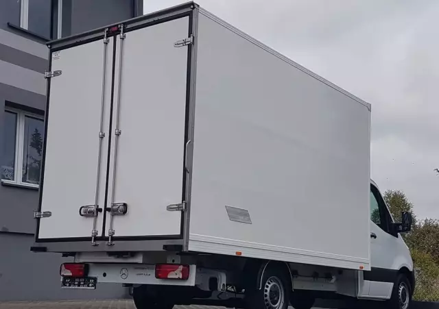 MERCEDES-BENZ Sprinter KONTENER 8EP 4,13x2,17x2,30 KLIMA 314 CDI MANUAL KRAJOWY 