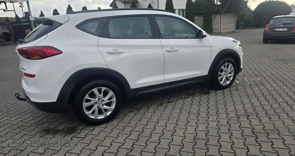 HYUNDAI Tucson 1.6 CRDi Premium 2WD DCT