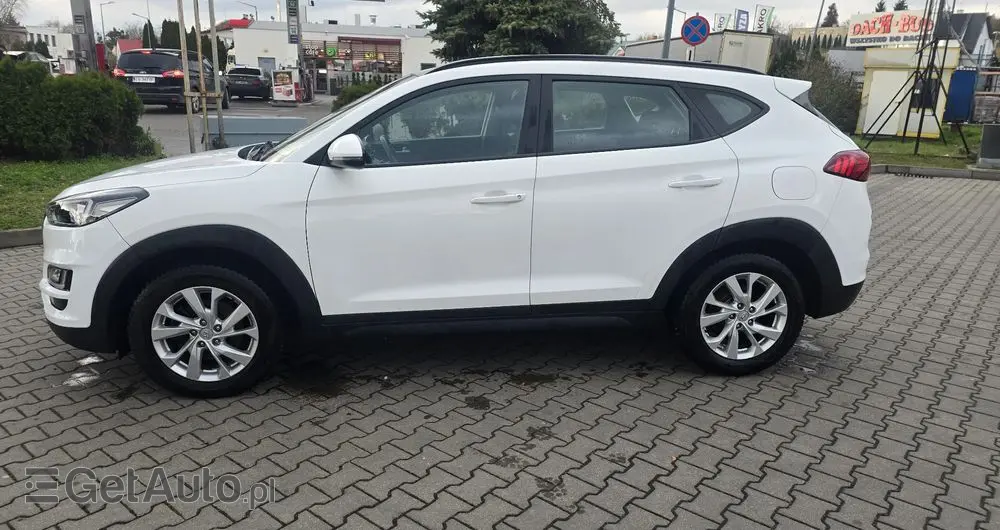 HYUNDAI Tucson 1.6 CRDi Premium 2WD DCT