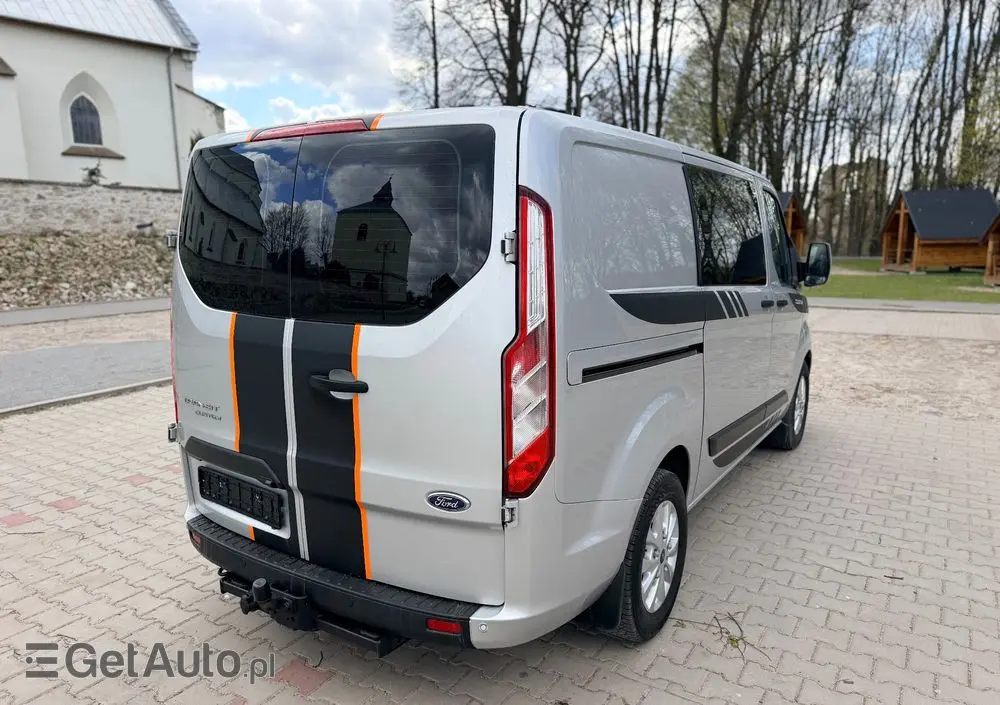 FORD TRANSIT CUSTOM  LIFT 2020r/ Webasto / 2,0 TDCI/130KM/KAMERA/BIX-ENON/ EURO 6/ASO/NISKI PRZEBIEG/LED/HAK/FV23%/6-DZWI/LONG 