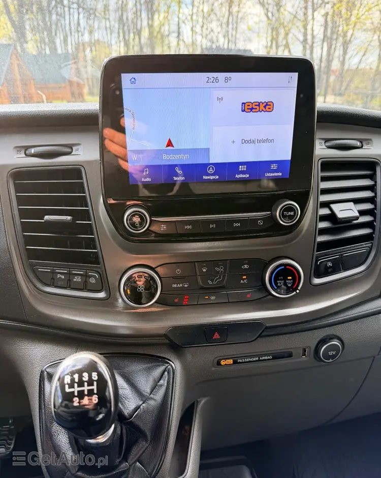 FORD TRANSIT CUSTOM  LIFT 2020r/ Webasto / 2,0 TDCI/130KM/KAMERA/BIX-ENON/ EURO 6/ASO/NISKI PRZEBIEG/LED/HAK/FV23%/6-DZWI/LONG 