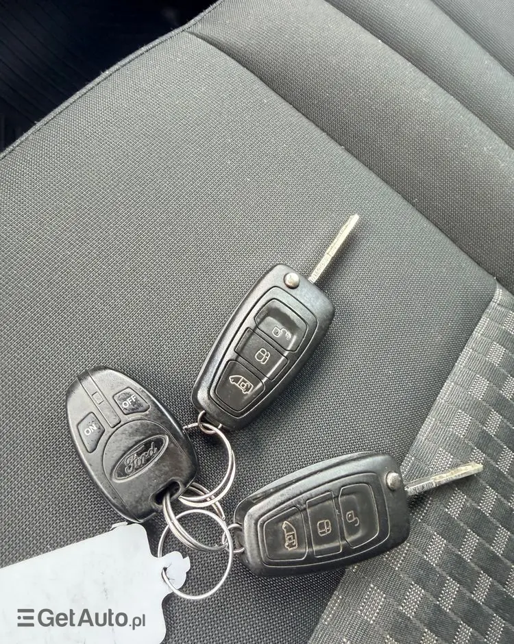 FORD TRANSIT CUSTOM  LIFT 2020r/ Webasto / 2,0 TDCI/130KM/KAMERA/BIX-ENON/ EURO 6/ASO/NISKI PRZEBIEG/LED/HAK/FV23%/6-DZWI/LONG 