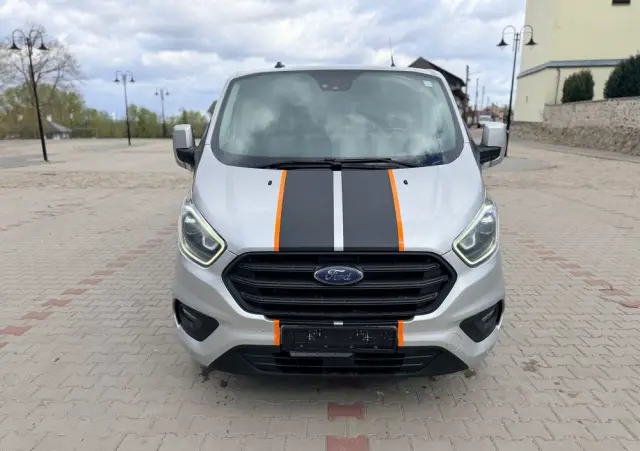 FORD TRANSIT CUSTOM  LIFT 2020r/ Webasto / 2,0 TDCI/130KM/KAMERA/BIX-ENON/ EURO 6/ASO/NISKI PRZEBIEG/LED/HAK/FV23%/6-DZWI/LONG 