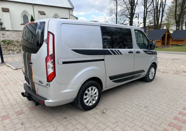FORD TRANSIT CUSTOM  LIFT 2020r/ Webasto / 2,0 TDCI/130KM/KAMERA/BIX-ENON/ EURO 6/ASO/NISKI PRZEBIEG/LED/HAK/FV23%/6-DZWI/LONG 
